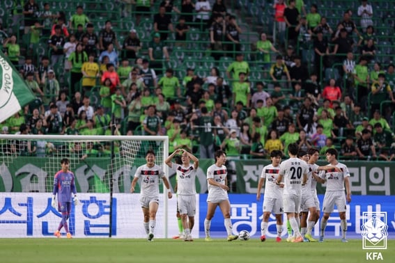 'Jeong Jeong-yong-ho' Jeonbuk Hyundai's humiliation, defeat to 'third-tier team' Dangjin in penalty shootout... Shocking exit from Korea Cup Round of 16