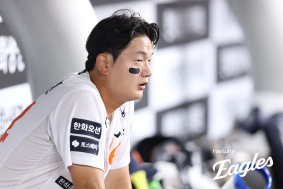 '6-game losing streak → Plunges to 8th place': Is Hanwha's autumn baseball over? "It will be different in the first division" — The bullpen dilemma that Kim Seo-hyun and Jung Woo-ju could not solve