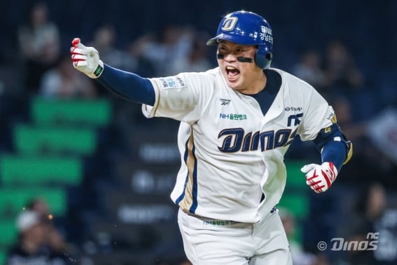 'Walk-off hit' that awakened Kwon Hee-dong: "I thought I'd become a catcher and do whatever it takes to end the game"
