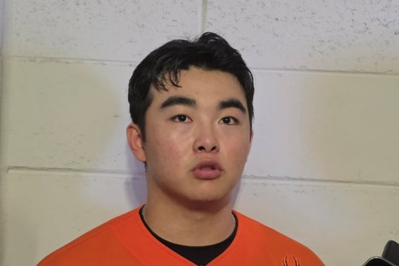 'Oh right,' Moon Hyun-bin was only 22 then... 'I felt psychologically pressured, and even my body changed.' Four hits that overturned a 0-9 deficit; Hanwha's 'Dolmeongi' learned another lesson