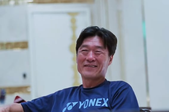 "Jeong Mong-gyu (Chairman)" и Хон Мён Бо: почему И Ым Сын, разоблачивший «назначение Хон Мён Бо», смеётся во весь рот? Внезапное появление в соцсетях Юго-Восточной Азии