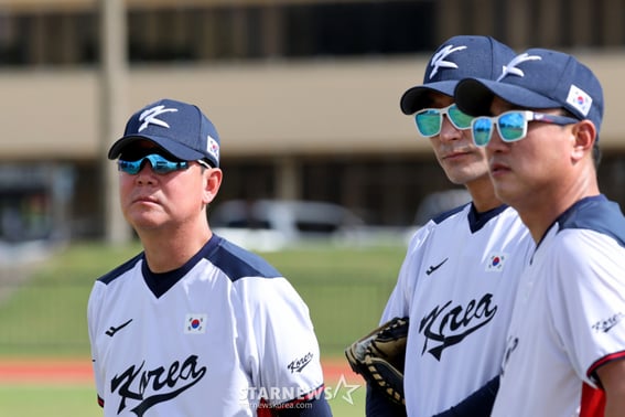 [Official Announcement] The key figures behind the WBC quarterfinal breakthrough after 17 years will reunite at AG! Ryu Ji-hyun Ho, Senior Coach Kang In-kwon, and six other coaching staff members have been finalized.
