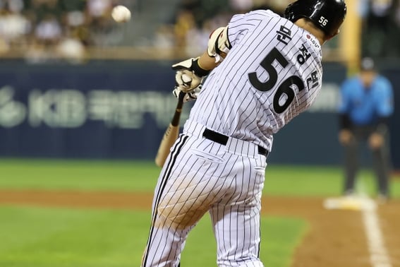 '97G 16 Home Runs' Hanwha Heo In-seo Closes in! '59G 15 Home Runs' LG Moon Jeong-bin Shakes Up Rookie of the Year Race