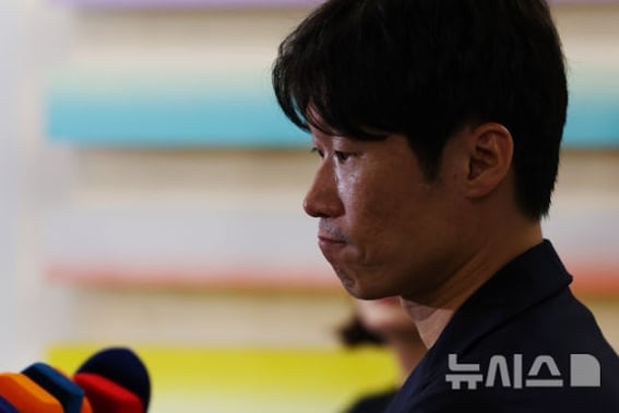 'パク・チソン体制革新委員会'にブレーキがかかるのか、'第三者介入時の懲戒' FIFA、韓国サッカー協会に関連情報の提供を要請