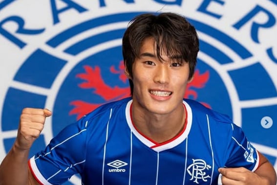 [Official] First Korean player in 154 years of history! Kim Min-su finally joins Rangers... Wears No. 10, says "I will show everything I have"