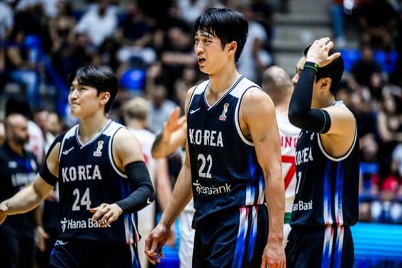 'Just before the Asian Games,' South Korean basketball faces a major crisis, suffering a shocking defeat in World Cup qualifiers and plummeting to last place... Coach Majors' team records a humiliating 1 win and 5 losses.