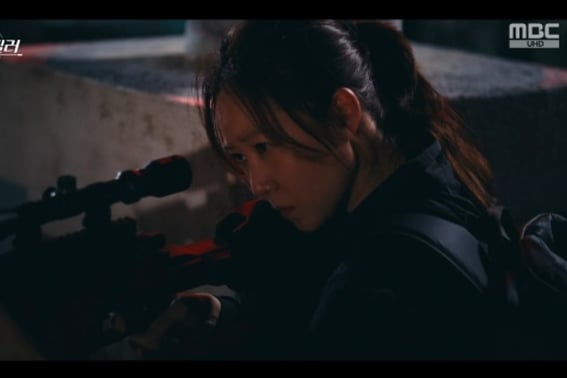 'Married Woman Killer' Gong Hyo-jin delivers a one-shot, one-kill on Kim Min-sang... Ratings also skyrocketed to 'a high of 13.3%' [Comprehensive]