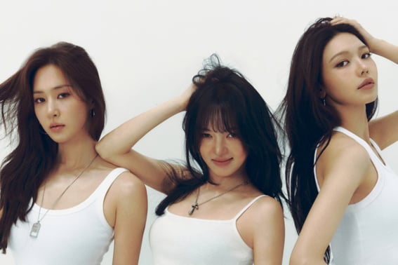 Is Taeyeon nervous? Girls' Generation's Hyori-so debuts and tops YouTube charts immediately upon release
