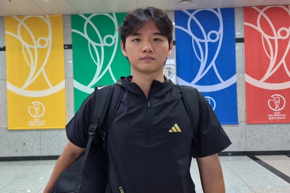 'Solidify Seoul's No. 1 Spot and Join the Asian Games' Hwang Do-yoon: "I Trust My Teammates, Confident in the No. 6 Role for the National Team"... Aiming for 'K League Title + Gold Medal' [Sangam Field]