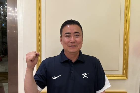 '13 años al mando': el entrenador Jung Yoon-jin, "Podemos ganar con seguridad; si no lo logramos, la culpa será del entrenador". Declaración de salida para el título del Campeonato Asiático Sub-18