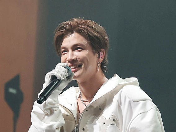 이와타 타카노리 '한국팬들과 즐거운 시간' 