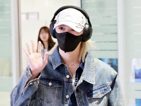 	 스트레이키즈 필릭스 '눈빛으로 압도'