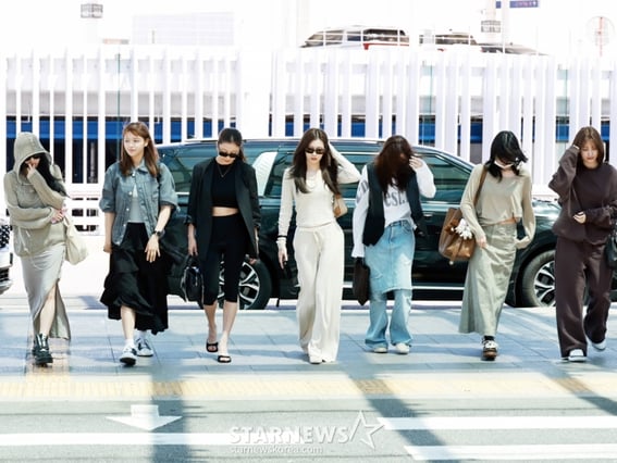 	 트와이스 '유럽투어 출발'