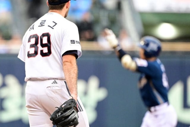 Doosan's bullpen management against NC is regrettable; they should have even brought in Kwak Bin → Missed the chance to start a 5G storm [Kim In-sik's One Word]