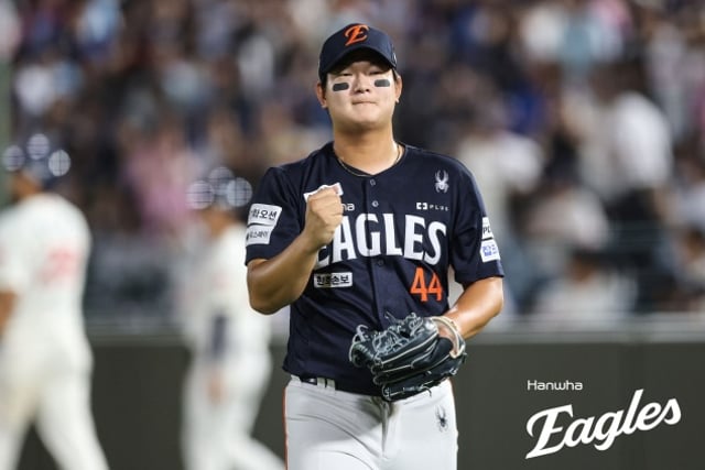 「ハンファ11連敗脱出→サジク11連勝」こんなに驚くべきことは! キム・ソヒョン、2と3分の1イニング無失点SV、ロッテの「ブカン効果」に終止符