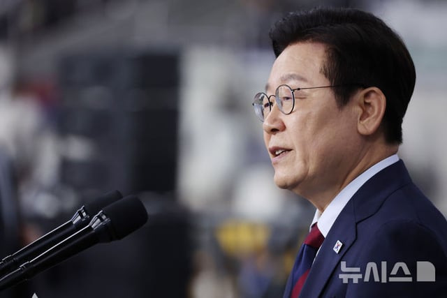 President Lee Jae-myung Encourages Asian Games Athletes: "You Are All Proud Champions; Thank You for Your Hard Work" [Aichi-Nagoya Asian Games]