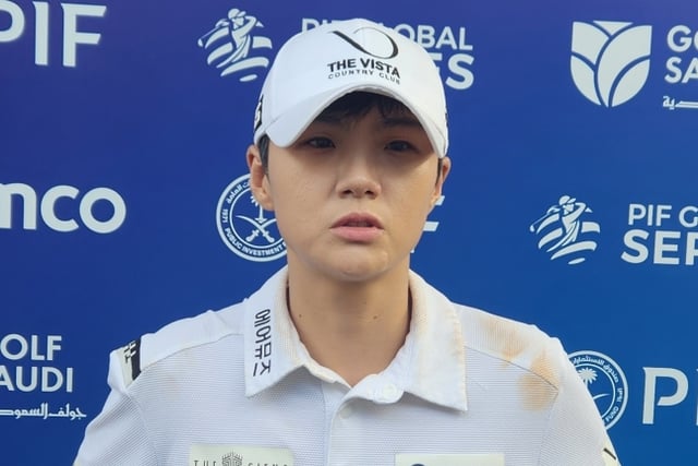 “很久没能打出好球了，为什么大家还是这么支持我呢？”世界排名第一的朴圣贤的反思，以及为赛季收官战反弹而下的决心 [KLPGA]