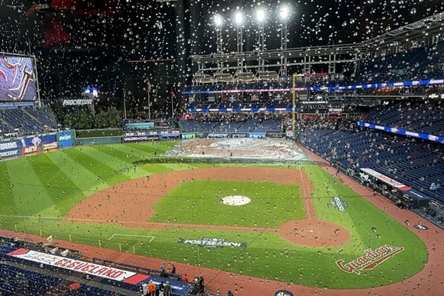 ALCS第4戦の雨天中止→第7戦まで行くなら4連戦の地獄、WSで先に進んだミルウォーキーだけが得なのか
