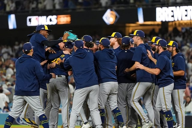 "La WS tras 44 años, un momento especial": los Milwaukee Bucks de la NBA adelantan el horario de su partido inaugural en casa por los Brewers