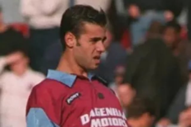 Shocking: "I called an Uber, but the driver was an EPL star" — West Ham striker who disappeared for 13 years discovered by influencer: "I was stunned"