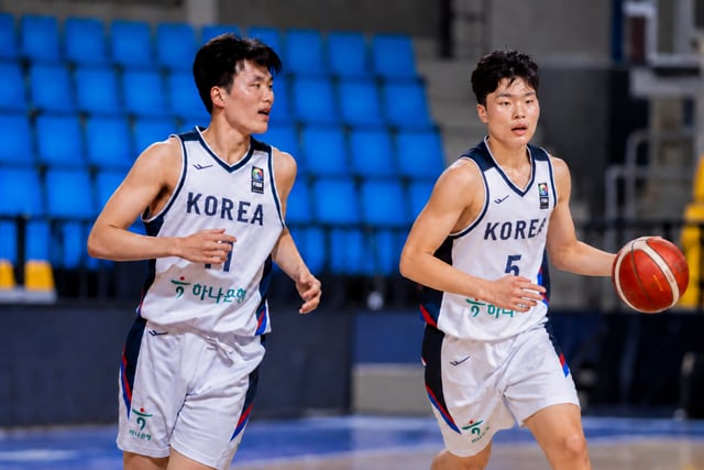 “景福高中双胞胎”尹智源、尹智勋,再加上“女高最强”林妍书……韩国篮球特级新秀们,向最高荣誉发起挑战【2026期货联赛(KBO二军)明星大奖】