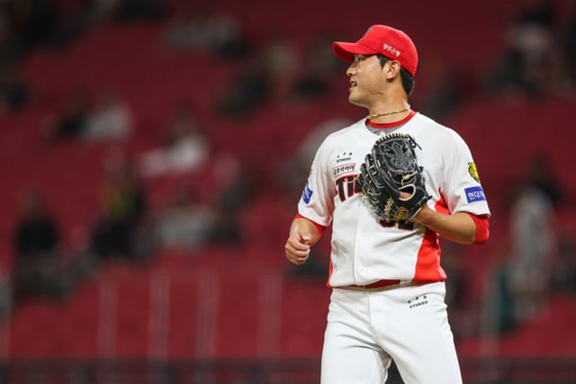 [Official] 'In the midst of KIA's fall baseball,' they ultimately could not escape the cold wind: 'FA veteran and a player with 1,133 career games included among six players notified of release'... 10 developmental contract players also removed in bulk