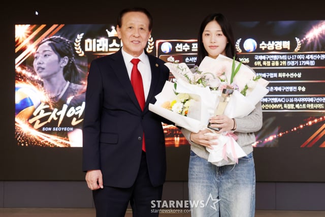 “第二金延璟”宣明女高孙瑞妍，荣获未来之星奖：“在世界舞台上，我将以技术而非力量取胜”【2026 期货联赛明星大奖】