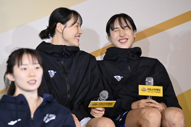 Bầu chọn MVP hạng 1-2 cùng một đội, "tranh chấp nội bộ" bùng cháy "Không tham vọng giải thưởng cá nhân, chỉ..." [Hiện trường Ngày tiếp xúc truyền thông WKBL]
