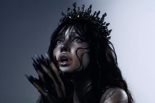 Is that BLACKPINK's Lisa? A chilling transformation into a mermaid queen… She is truly serious about Halloween