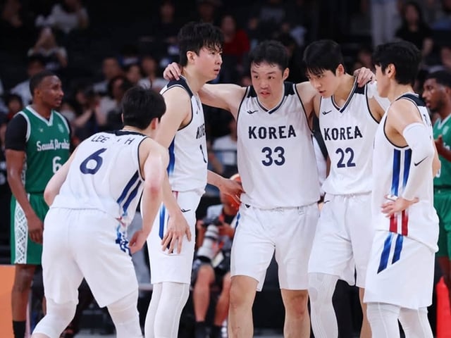 '와' 韓 농구 호재? 中 꺾어준 日, 무려 64년 만에 AG 결승행! 심지어 첫 금메달 노리는 복병