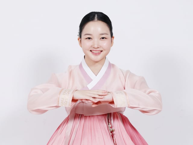 최유리 '암살자(들)'로 소원 성취 "존경해온 이민호와 호흡 신기" [한복인터뷰②]