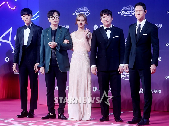 류준열, 이동휘, 혜리, 안재홍, 고경표(사진 왼쪽부터)/사진=홍봉진 기자