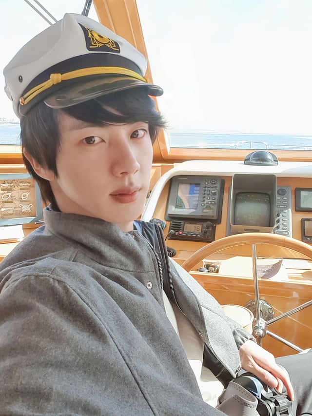 방탄소년단 진(BTS JIN)