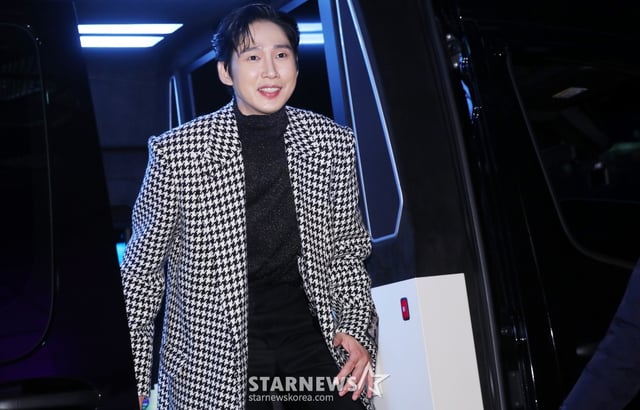 배우 박성훈이 9일 오후 서울 중구 동대문디자인플라자에서 진행된 넷플릭스 시리즈 '오징어 게임 시즌2' 핑크카펫에 참석하고 있다. '오징어 게임 시즌2'는 복수를 다짐하고 다시 돌아와 게임에 참가하는 '기훈'(이정재)과 그를 맞이하는 '프론트맨'(이병헌)의 치열한 대결, 그리고 다시 시작되는 진짜 게임을 담은 이야기다. 오는 26일 공개. 2024.12.9 /사진=김창현 chmt@