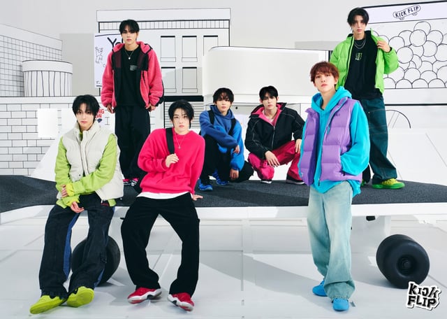 킥플립 단체(왼쪽부터 동화, 아마루, 계훈, 케이주, 민제, 동현, 주왕)/사진제공=JYP엔터테인먼트