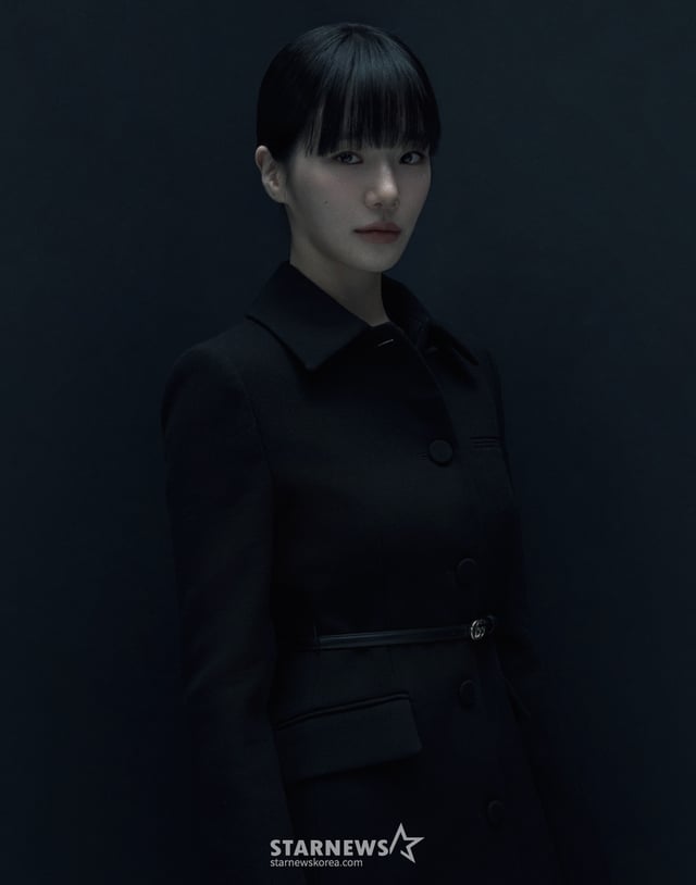 넷플릭스 오리지널 시리즈 '오징어게임' 시즌2의 배우 박규영이 라운드 인터뷰를 위해 포즈를 취하고 있다. /사진제공=넷플릭스 2025.01.06 /사진=이동훈 photoguy@
