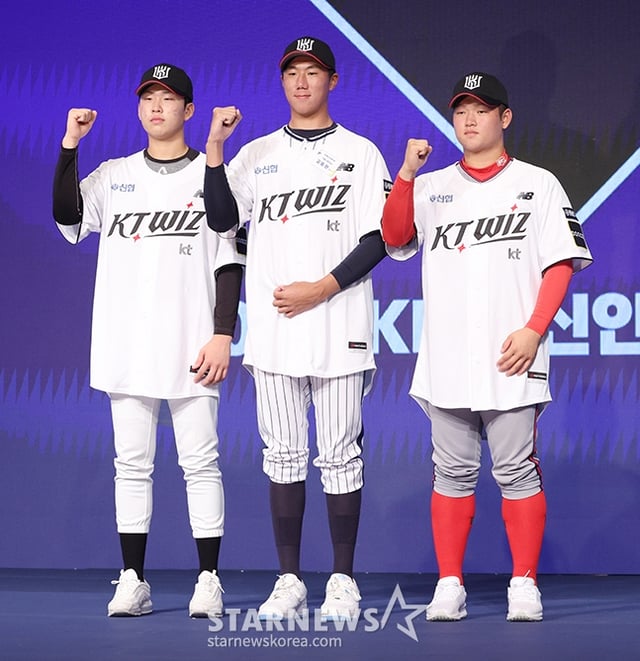 KT 김동현(가운데). /사진=김진경 대기자