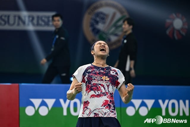 안세영이 19일 BWF 인도 오픈 여자 단식 결승에서 우승을 차지하고 포효하고 있다. /AFPBBNews=뉴스1