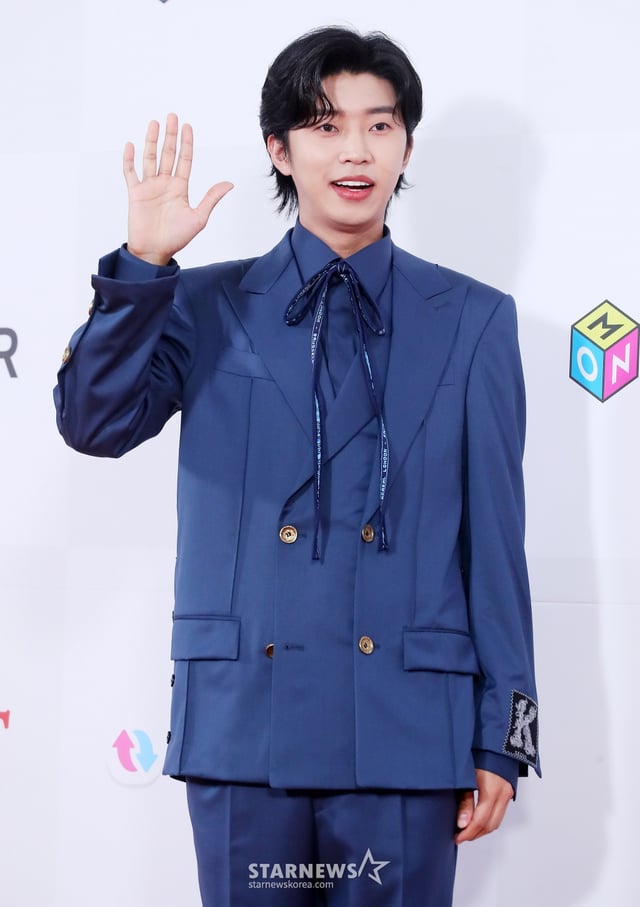 가수 임영웅이 10일 오후 인천 남동체육관에서 진행된 '2023 더팩트 뮤직 어워즈(TMA)' 레드카펫 행사에 참석해 포즈를 취하고 있다. 2023.10.10 /사진=김창현