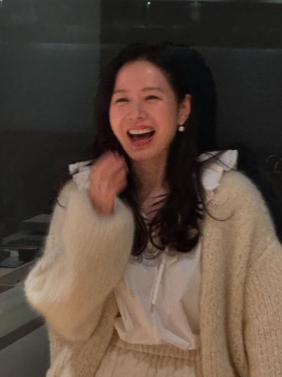 /사진=손예진 개인계정