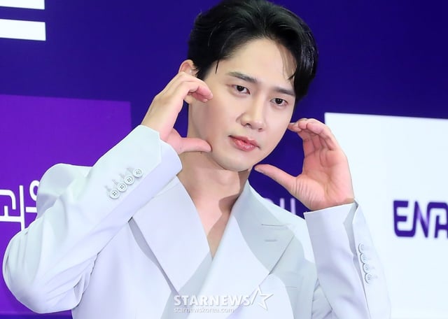배우 박성훈이 13일 오전 서울 마포구 상암동 스탠포드 서울에서 진행된 ENA 수목드라마 '유괴의 날' 제작발표회에 참석해 포즈를 취하고 있다. '유괴의 날'은 어설픈 유괴범 김명준(윤계상 분)과 11살 천재 소녀 최로희(유나 분)의 세상 특별한 공조를 담은 코믹 버디 스릴러다. 2% 부족하고 허술한 유괴범과 똑 부러지고 시크한 천재 소녀의 진실 추적이 색다른 재미와 감동을 선사할 것으로 기대를 모은다. 2023.09.13 /사진=김창현