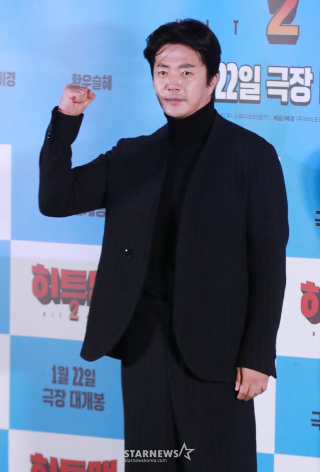 배우 권상우가 15일 오후 서울 CGV용산아이파크몰에서 진행된 영화 '히트맨2' 언론배급시사회 및 기자간담회에 참석해 포즈를 취하고 있다. /2025.01.15 /사진=이동훈 photoguy@