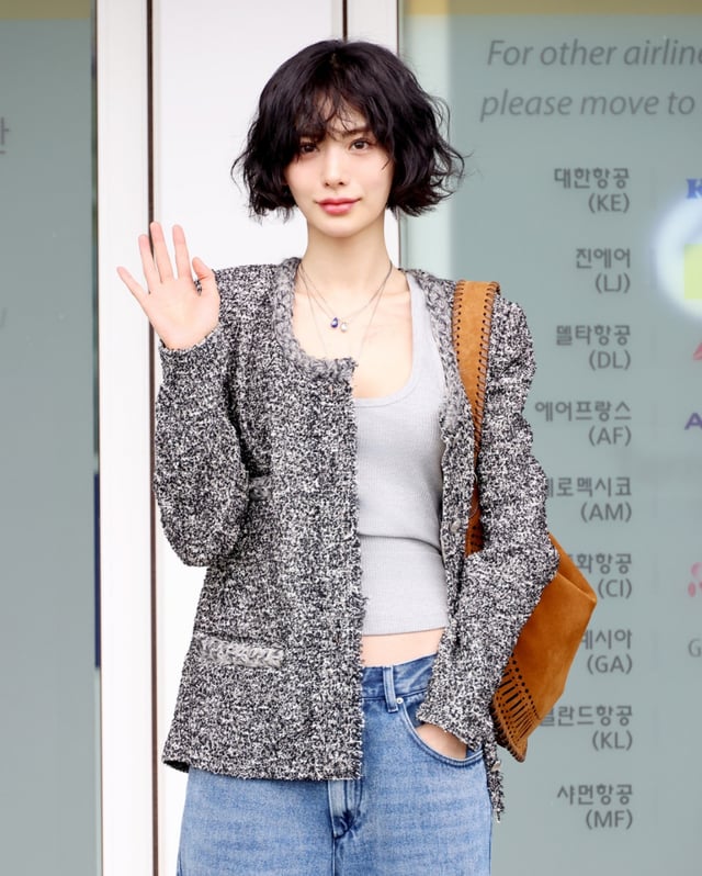 나나 /사진=이자벨마랑(ISABEL MARANT)