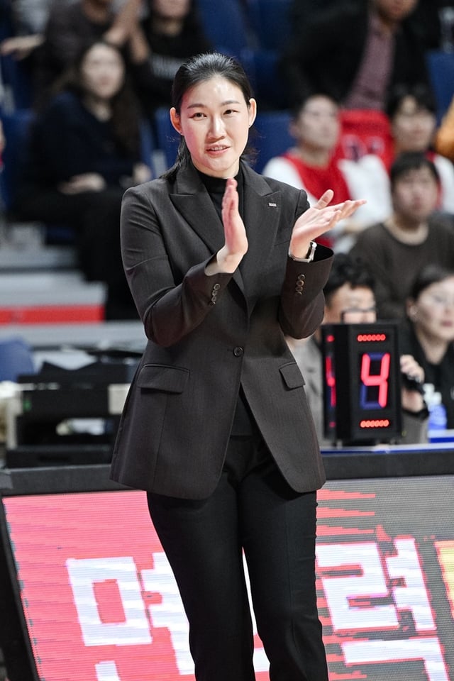 BNK 박정은 감독. /사진=WKBL 제공