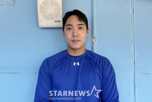 삼성 원태인이 취재진과 인터뷰를 하고 있다. /사진=양정웅 기자 