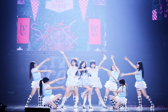 아이브 안유진, 가을, 레이 팬콘 유닛 무대/사진제공=스타쉽엔터테인먼트