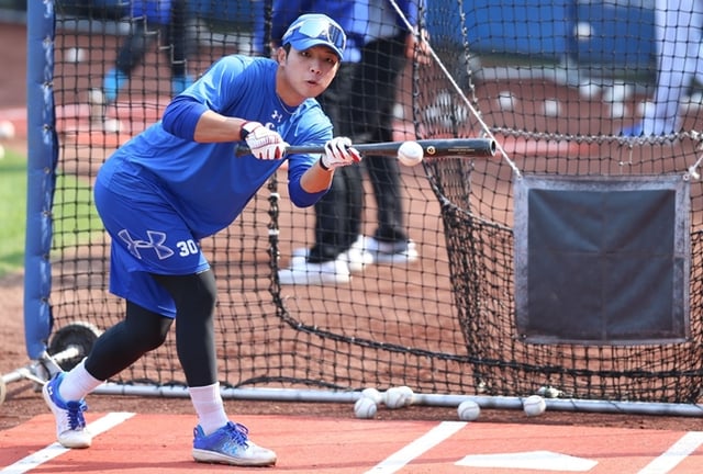 타격 훈련을 하고 있는 김영웅. /사진=삼성 라이온즈