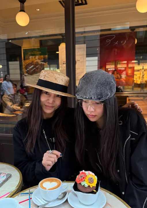 사진=황신혜 인스타그램