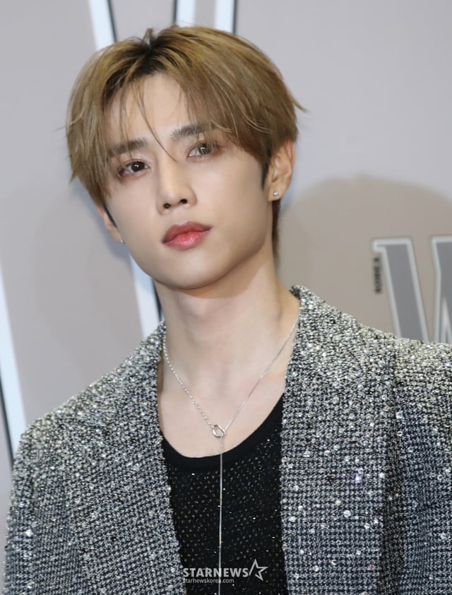 (서울=뉴스1) 권현진 기자 = 더보이즈 선우가 14일 서울 광화문 한 호텔에서 열린 자선행사에 참석해 포즈를 취하고 있다. 2024.10.14/뉴스1  Copyright © 뉴스1. All rights reserved. 무단 전재 및 재배포,  AI학습 이용 금지. /사진=(서울=뉴스1) 권현진 기자