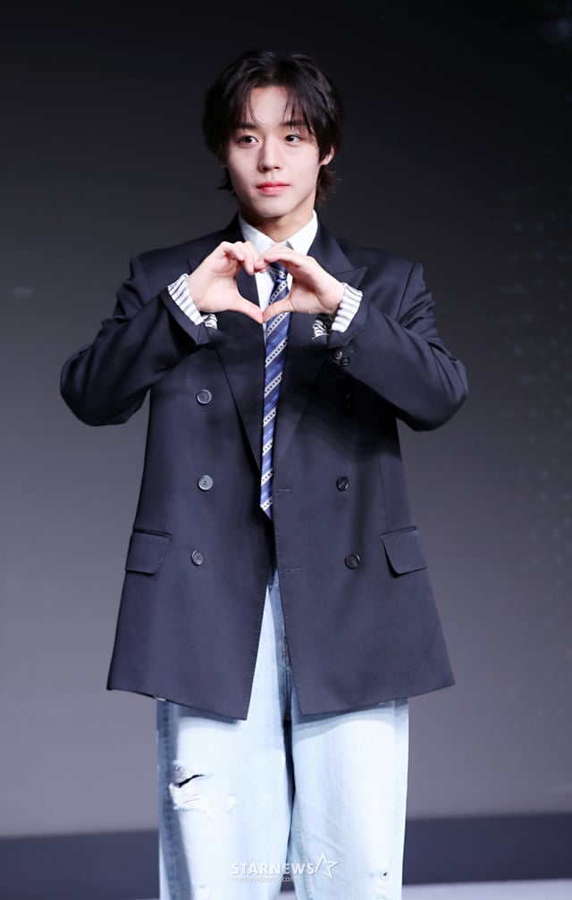 배우 박지훈이 21일 오전 서울 마포구 호텔 나루에서 열린 넷플릭스 시리즈 '약한영웅 Class 2' 제작발표회에서 포즈를 취하고 있다. /2025.04.21 /사진=김휘선 hwijpg@